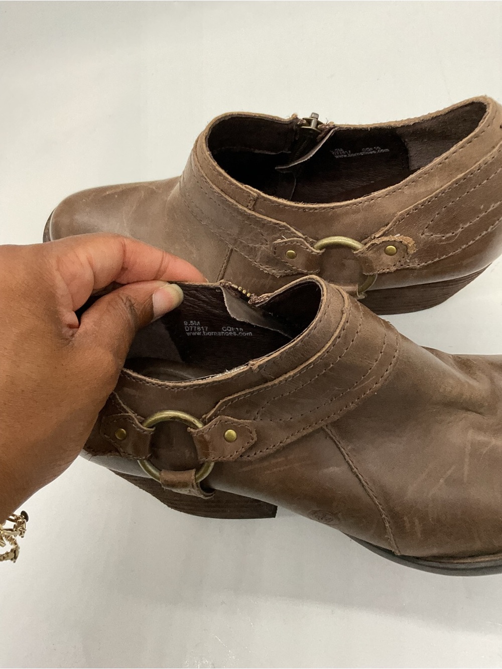 Born Light Brown Leather Ankle Booties - Picture 4 of 4